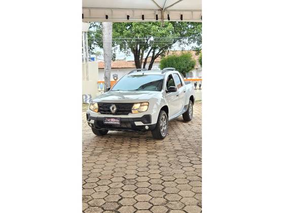 RENAULT OROCH 1.6 16V SCE FLEX INTENSE MANUAL RENAULT OROCH 1.6 16V SCE FLEX INTENSE MANUAL